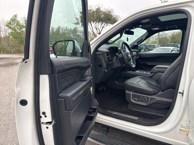 Certified 2022 Ford Expedition Max Platinum image 13