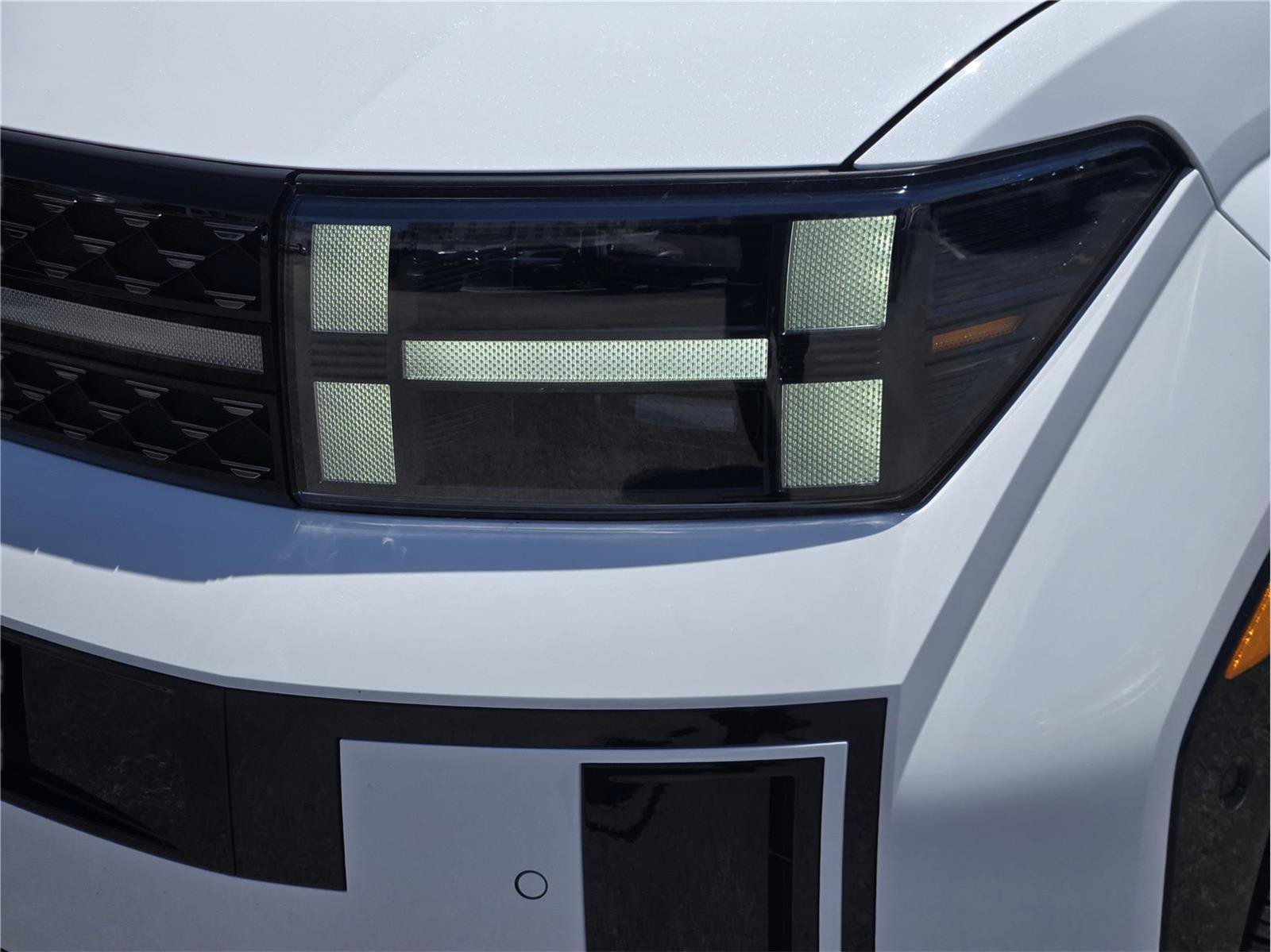 Used 2025 Hyundai Santa Fe Calligraphy FWD image 10