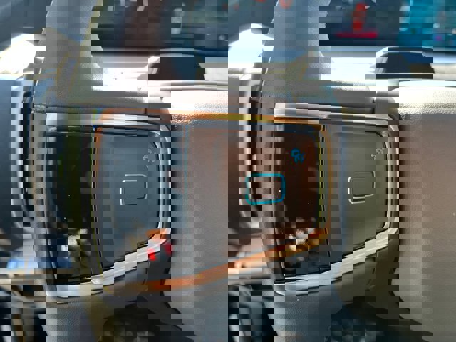 Certified 2025 Ford Expedition Active image 18