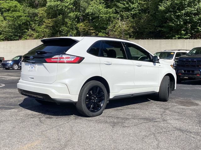 Certified 2022 Ford Edge ST-Line AWD/4WD image 3