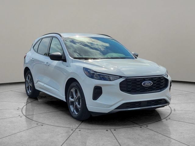 Certified 2023 Ford Escape ST-Line w/ Tech Pack #1 FWD image 14