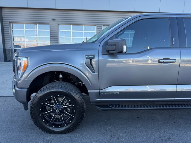 Certified 2022 Ford F150 XLT w/ Equipment Group 302A High image 10