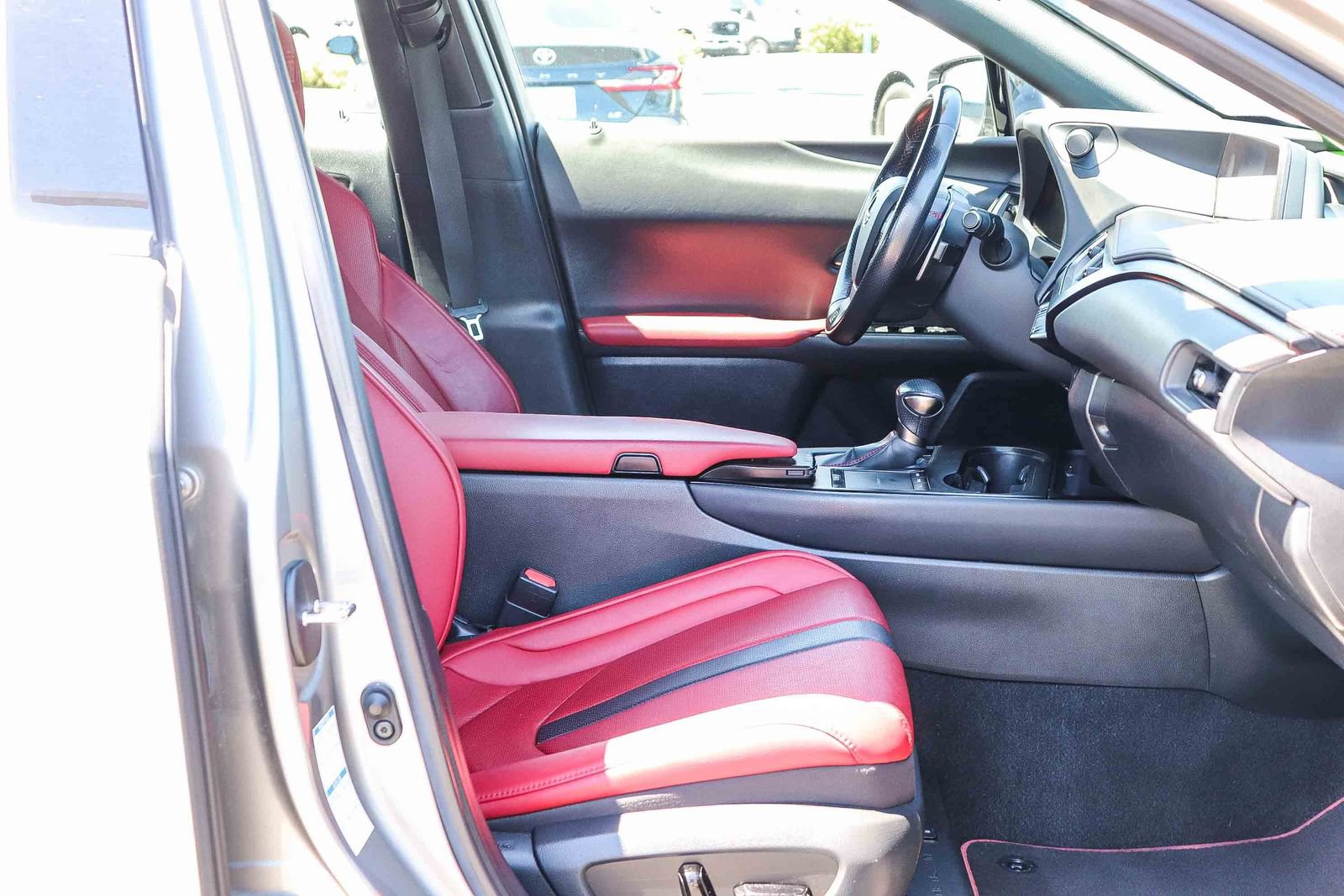 Used 2021 Lexus UX 250h F Sport w/ Accessory Package (Z2) AWD/4WD image 16
