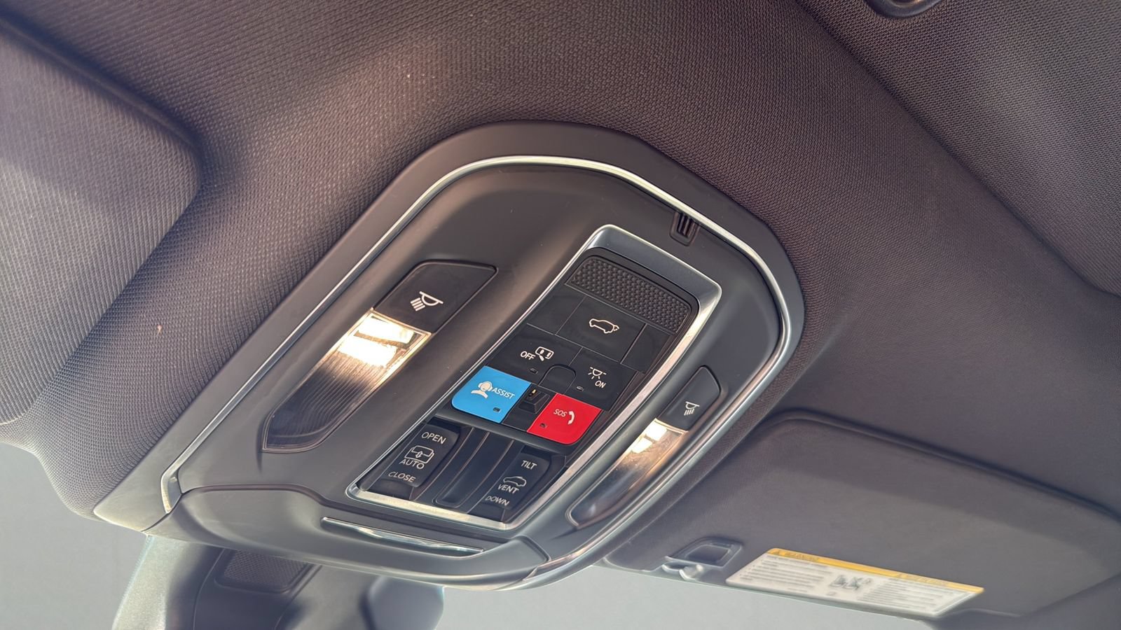 Used 2022 Jeep Grand Cherokee Altitude RWD image 22