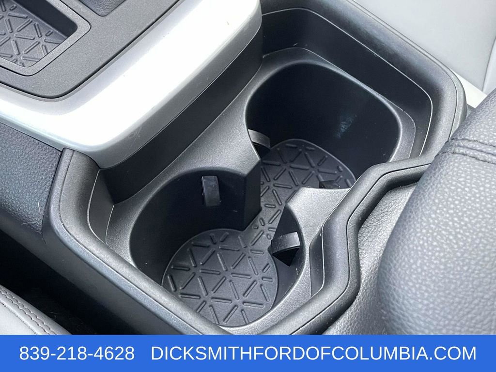 Used 2020 Toyota RAV4 XLE Premium image 29