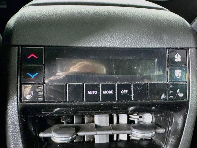 Used 2023 Jeep Grand Cherokee L Limited AWD/4WD image 26