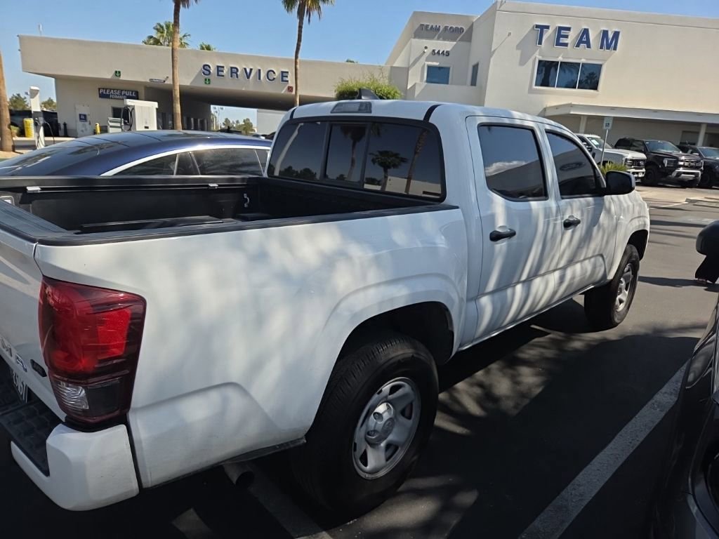 Used 2023 Toyota Tacoma SR AWD/4WD image 2