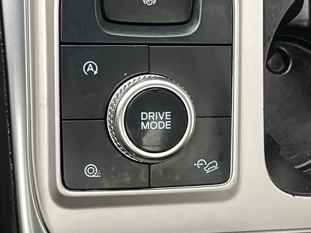 Certified 2024 Ford Explorer XLT w/ Equipment Group 202A AWD/4WD image 23