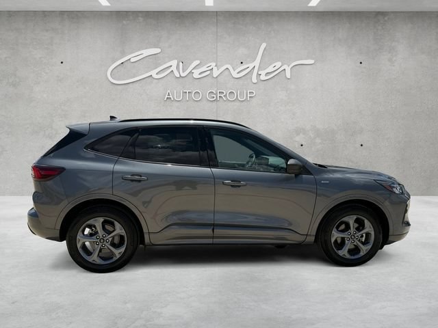Certified 2024 Ford Escape ST-Line w/ Tech Pack #1 FWD image 18
