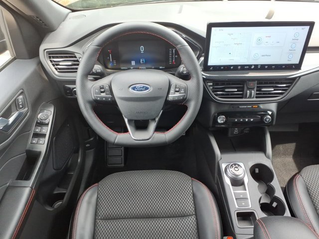 Certified 2024 Ford Escape ST-Line w/ Tech Pack #1 AWD/4WD image 5