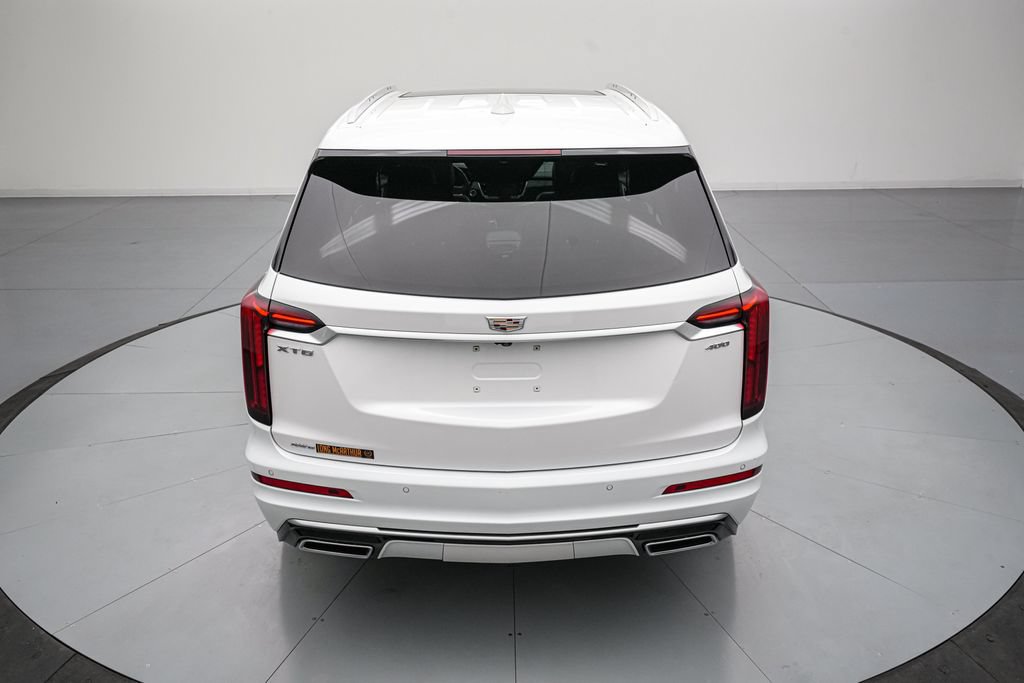 Used 2024 Cadillac XT6 Premium Luxury w/ LPO, Floor Liner Package AWD/4WD image 6