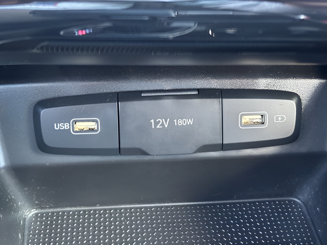 Used 2023 Hyundai Tucson SE AWD/4WD image 12