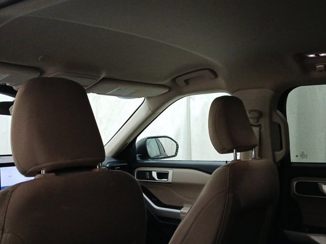 Certified 2022 Ford Explorer XLT image 23