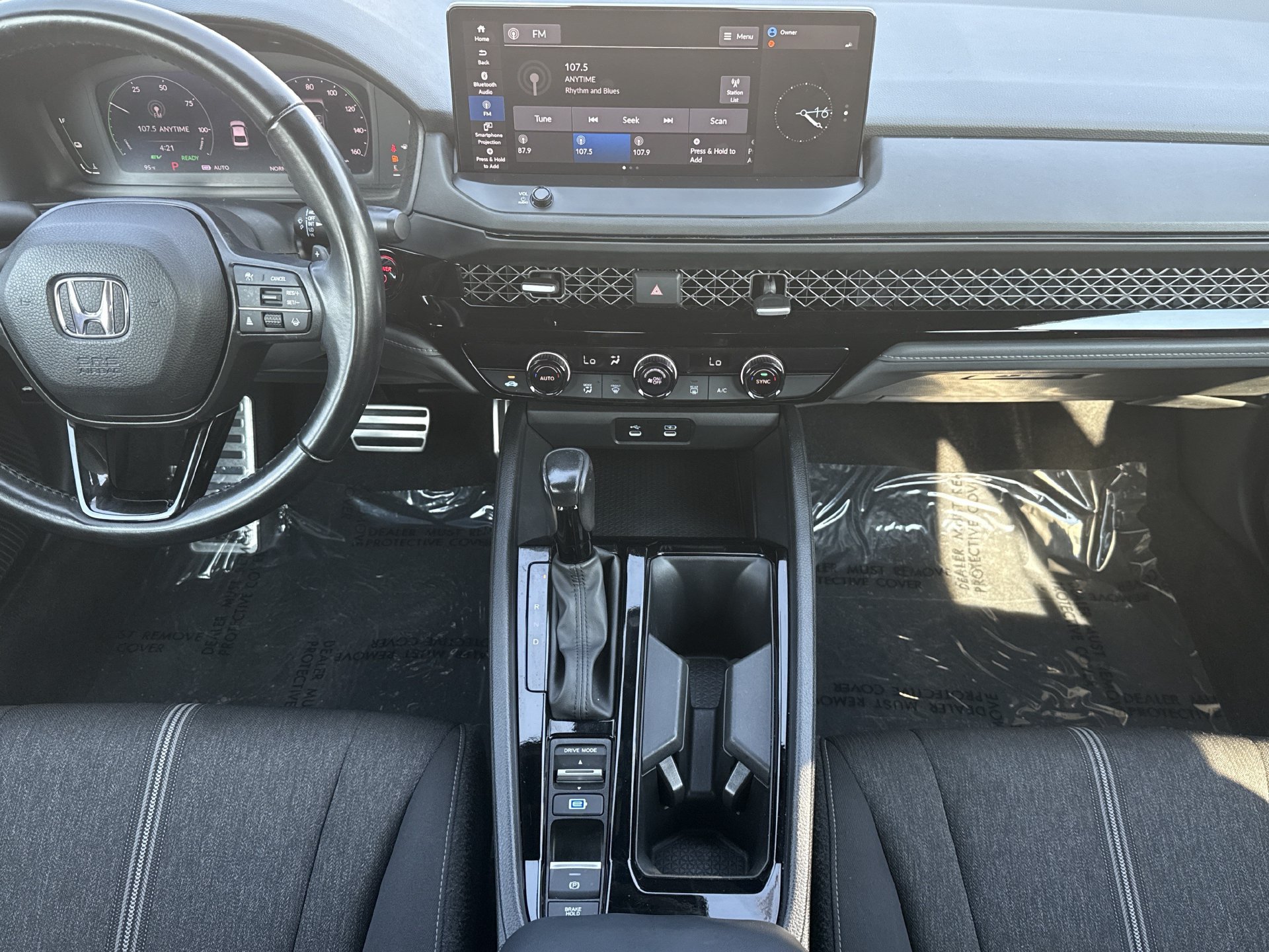 Used 2023 Honda Accord Sport image 4
