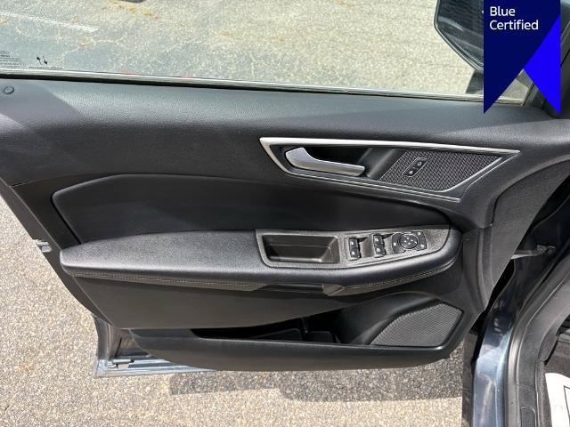Certified 2022 Ford Edge SEL w/ Convenience Package AWD/4WD image 9