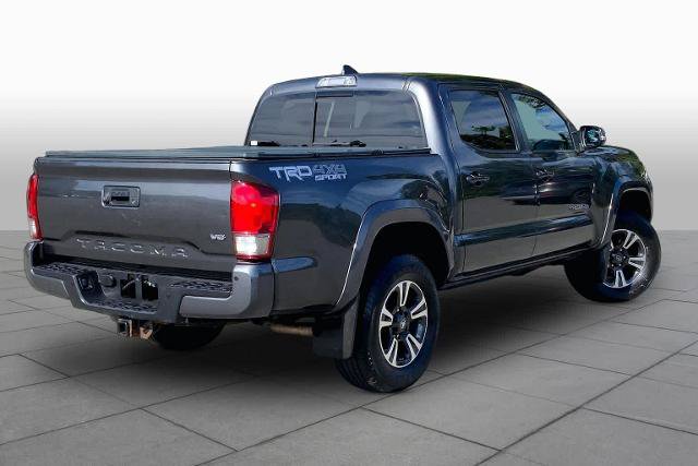 Used 2017 Toyota Tacoma TRD Sport w/ Premium & Technology Package AWD/4WD image 13