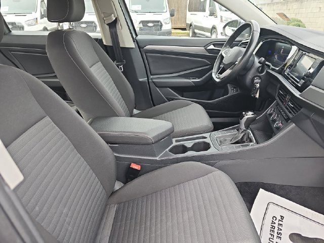 Used 2024 Volkswagen Jetta S FWD image 11