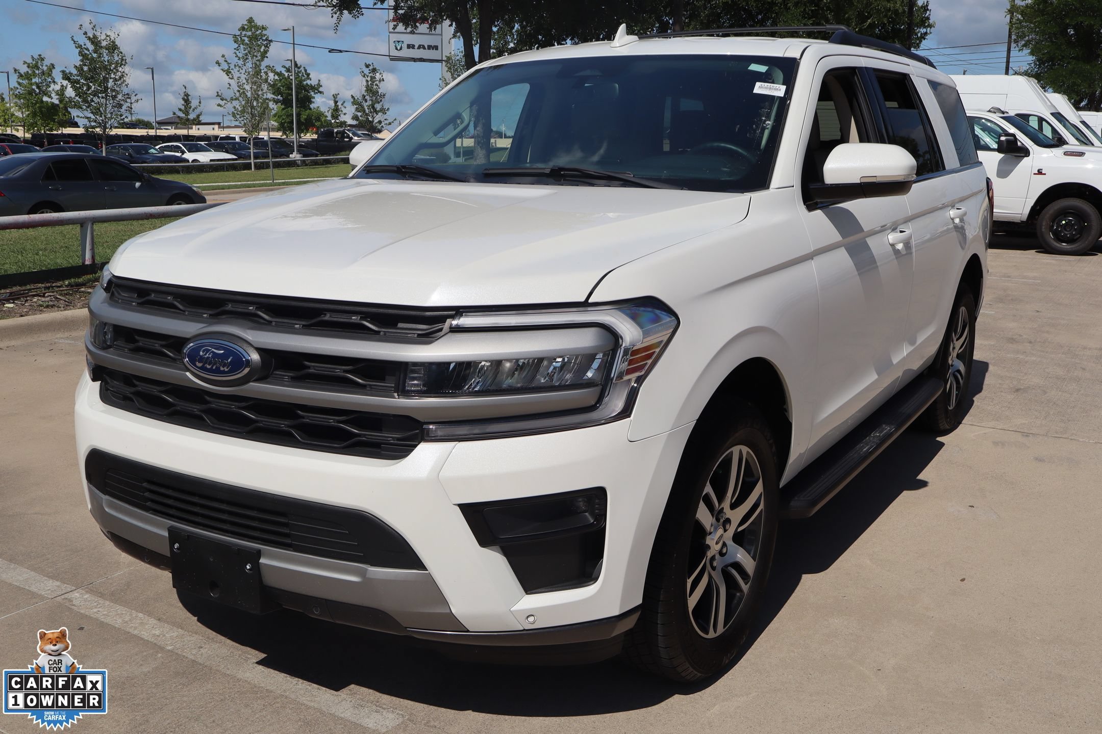 Certified 2024 Ford Expedition XLT RWD image 8