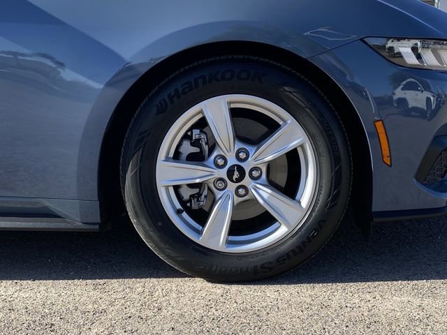 Certified 2024 Ford Mustang Coupe RWD image 10