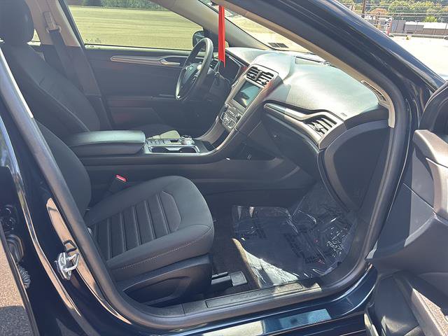 Certified 2020 Ford Fusion SE FWD image 20