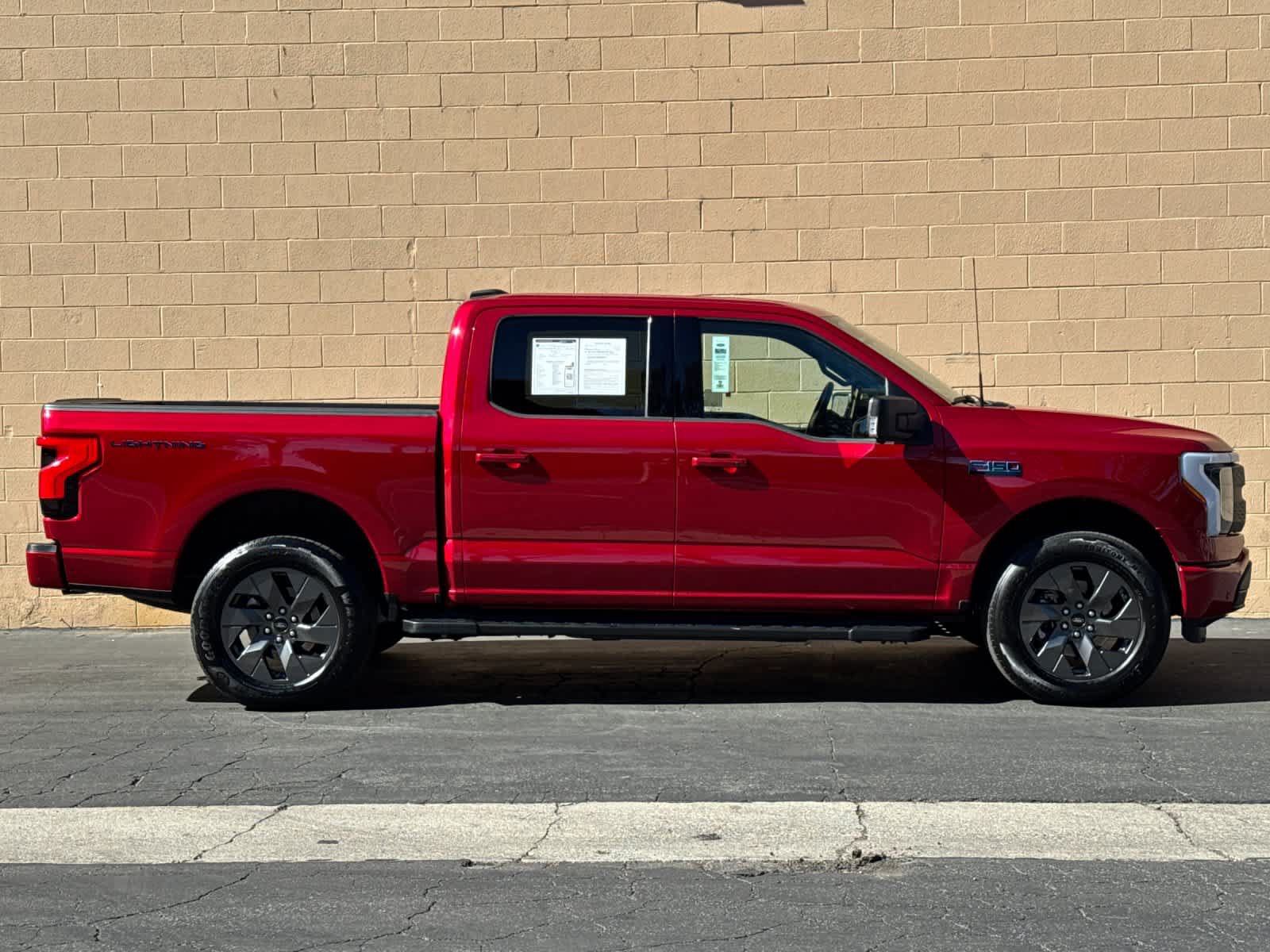 Certified 2025 Ford F150 Lightning Flash AWD/4WD image 8