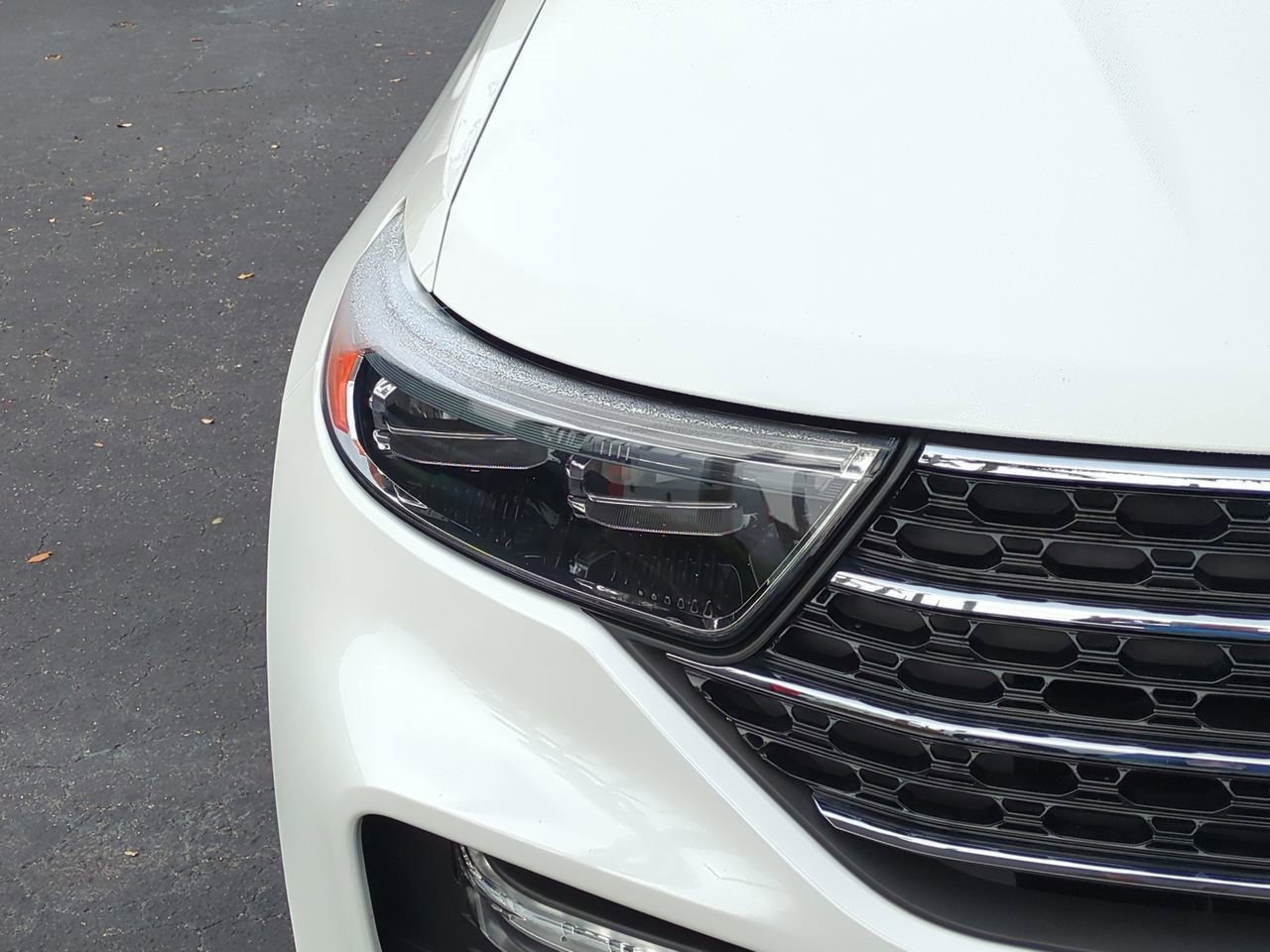 Certified 2020 Ford Explorer XLT w/ Equipment Group 202A image 10