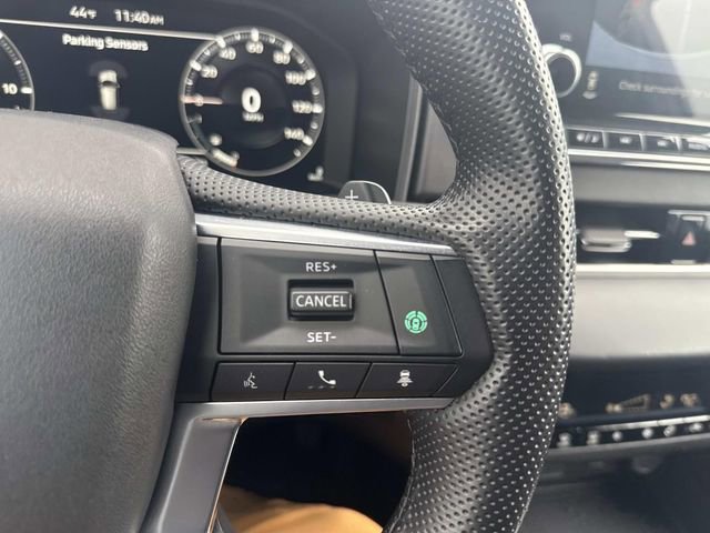 Used 2024 Mitsubishi Outlander 4WD Plug-In Hybrid image 30