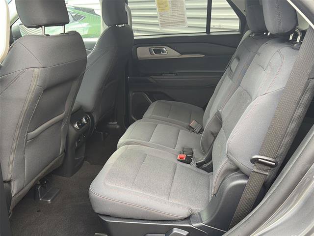 Certified 2025 Ford Explorer Active AWD/4WD image 15