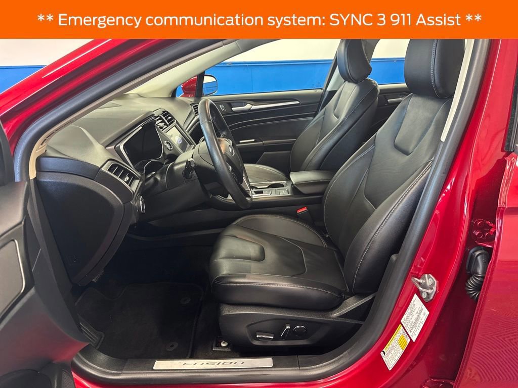 Certified 2020 Ford Fusion Energi Titanium image 9