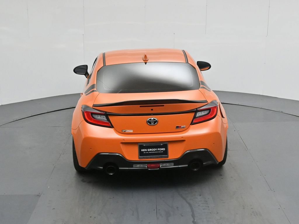Used 2023 Toyota GR86 10th Anniversary SE RWD image 39