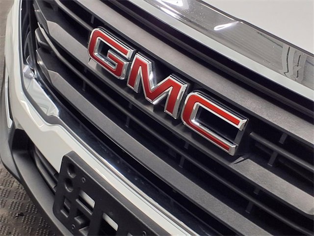 Used 2023 GMC Terrain SLE image 29