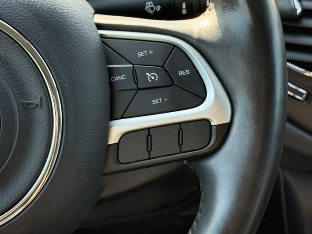 Used 2019 Jeep Compass Latitude w/ Cold Weather Group AWD/4WD image 29