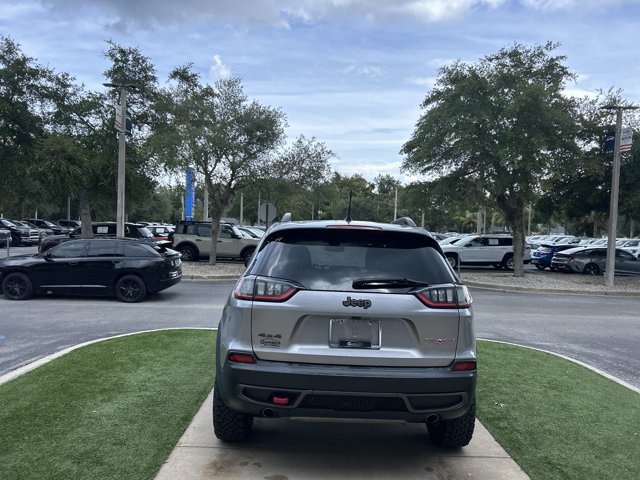 Used 2019 Jeep Cherokee Trailhawk AWD/4WD image 6
