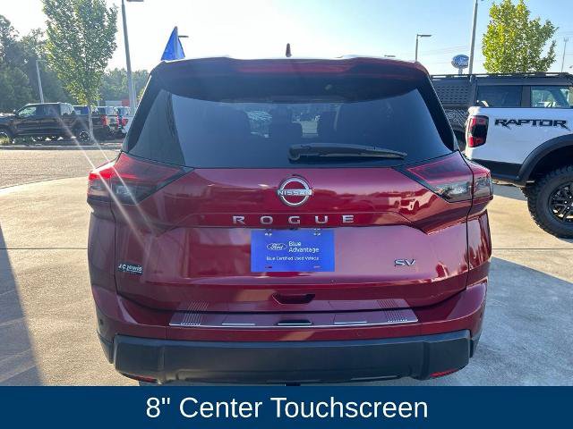Used 2024 Nissan Rogue SV w/ SV Premium Package FWD image 5