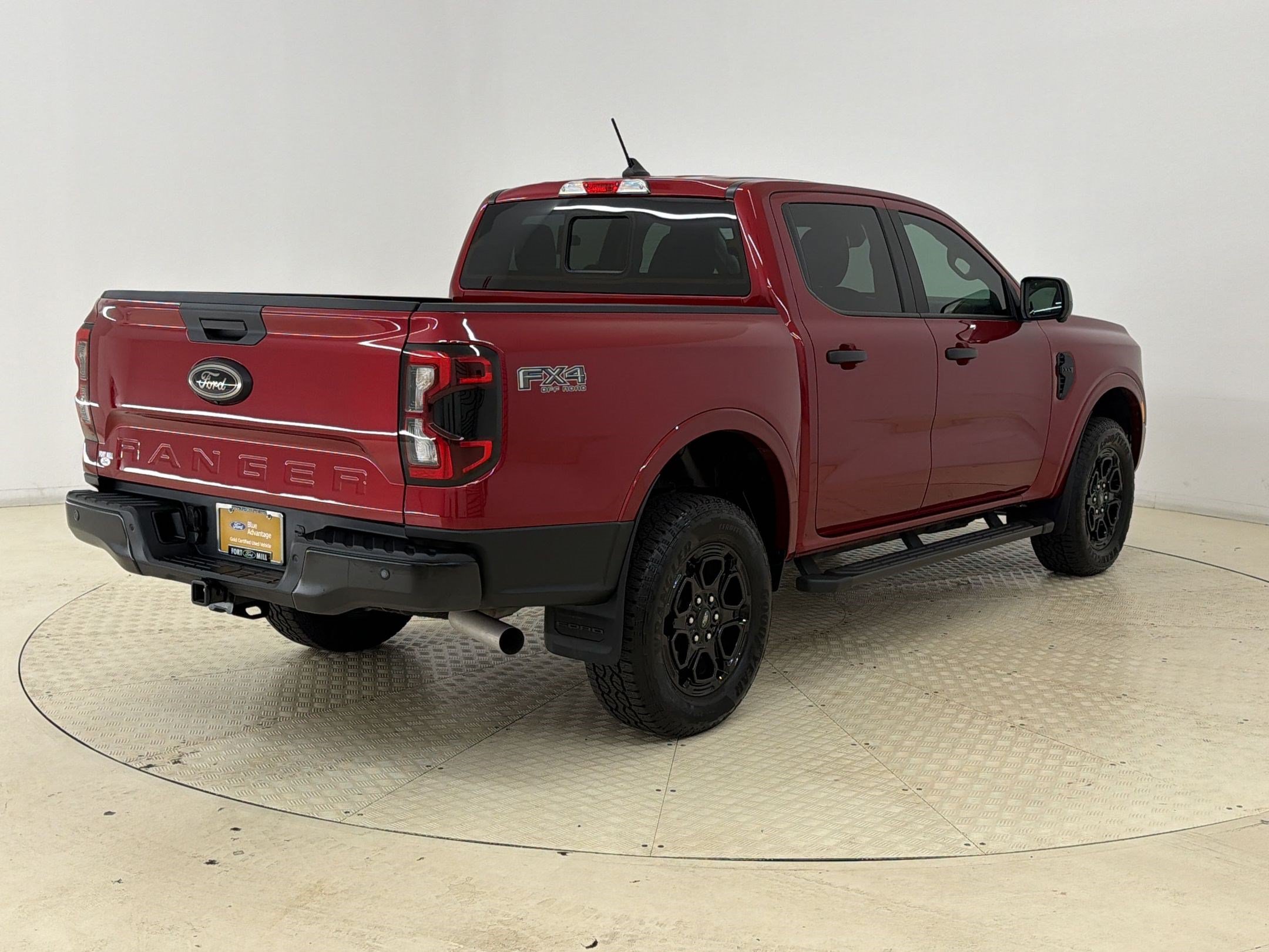 Certified 2025 Ford Ranger XLT w/ FX4 Off-Road Package AWD/4WD image 9