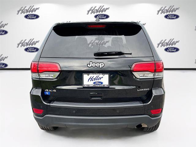 Used 2022 Jeep Grand Cherokee Laredo E AWD/4WD image 7