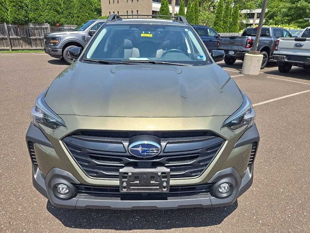 Used 2023 Subaru Outback Onyx Edition XT AWD/4WD image 2