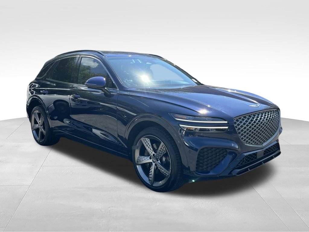 Used 2023 Genesis GV70 2.5T w/ Sport Prestige Package AWD/4WD image 2