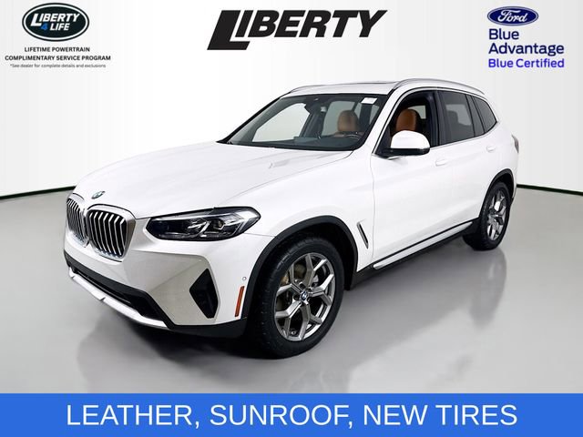 Used 2023 BMW X3 xDrive30i w/ Premium Package image 3