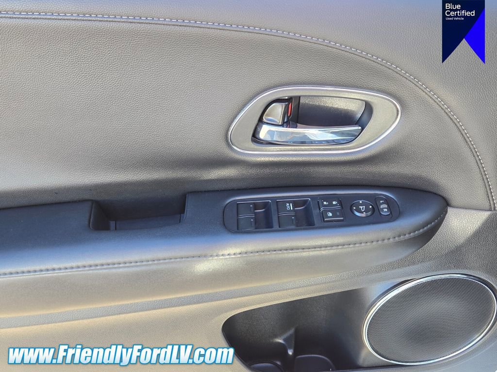 Used 2019 Honda HR-V Touring image 18