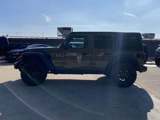 Used 2025 Jeep Wrangler Willys image 7