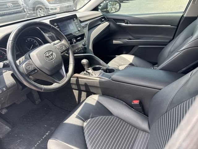 Used 2023 Toyota Camry SE FWD image 8