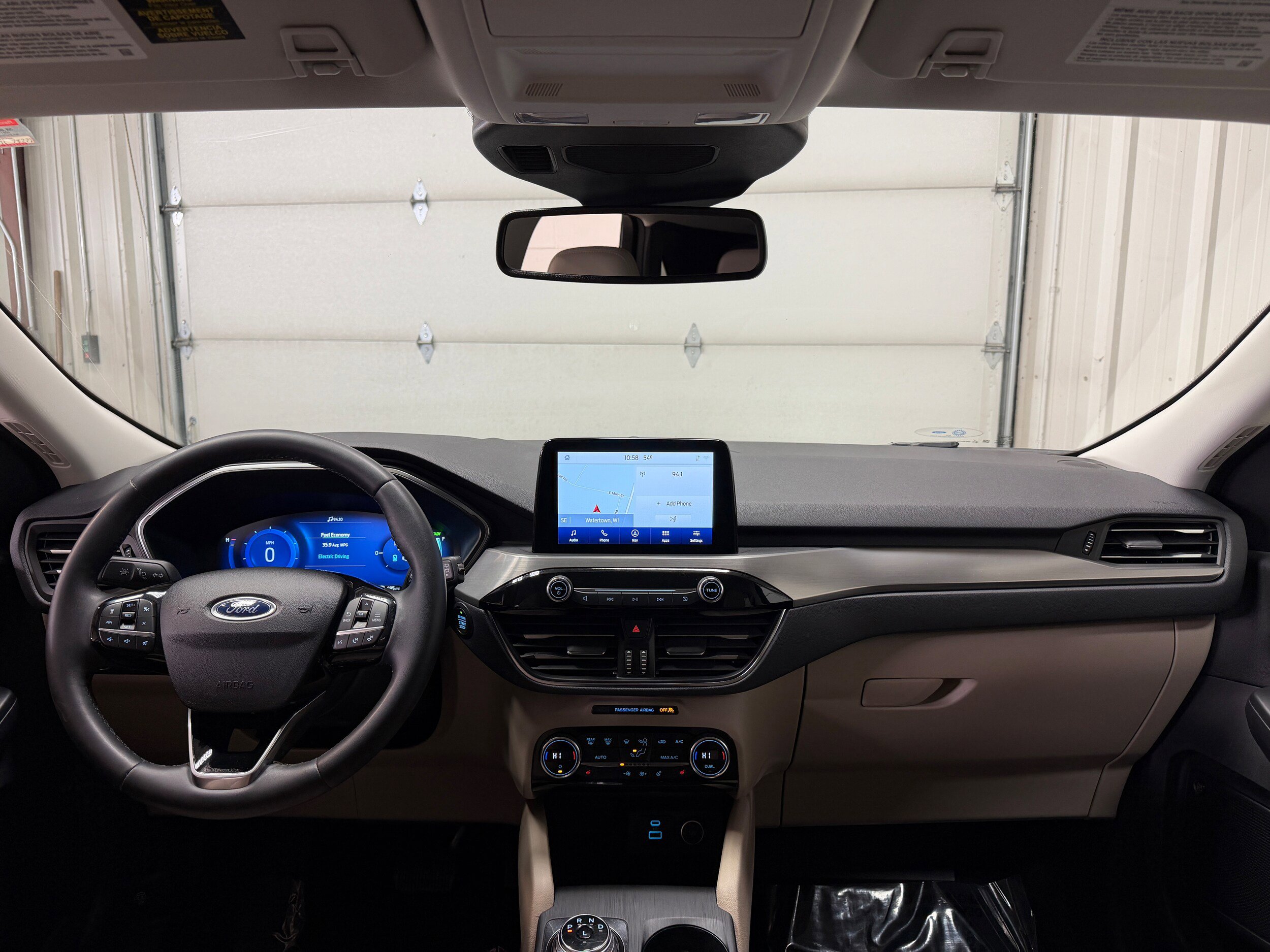 Certified 2021 Ford Escape Titanium FWD image 3