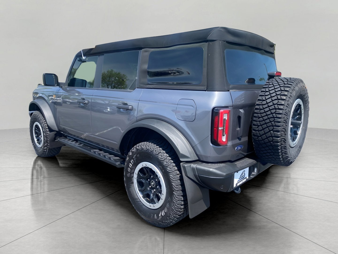 Certified 2023 Ford Bronco Badlands w/ Sasquatch Package AWD/4WD image 15