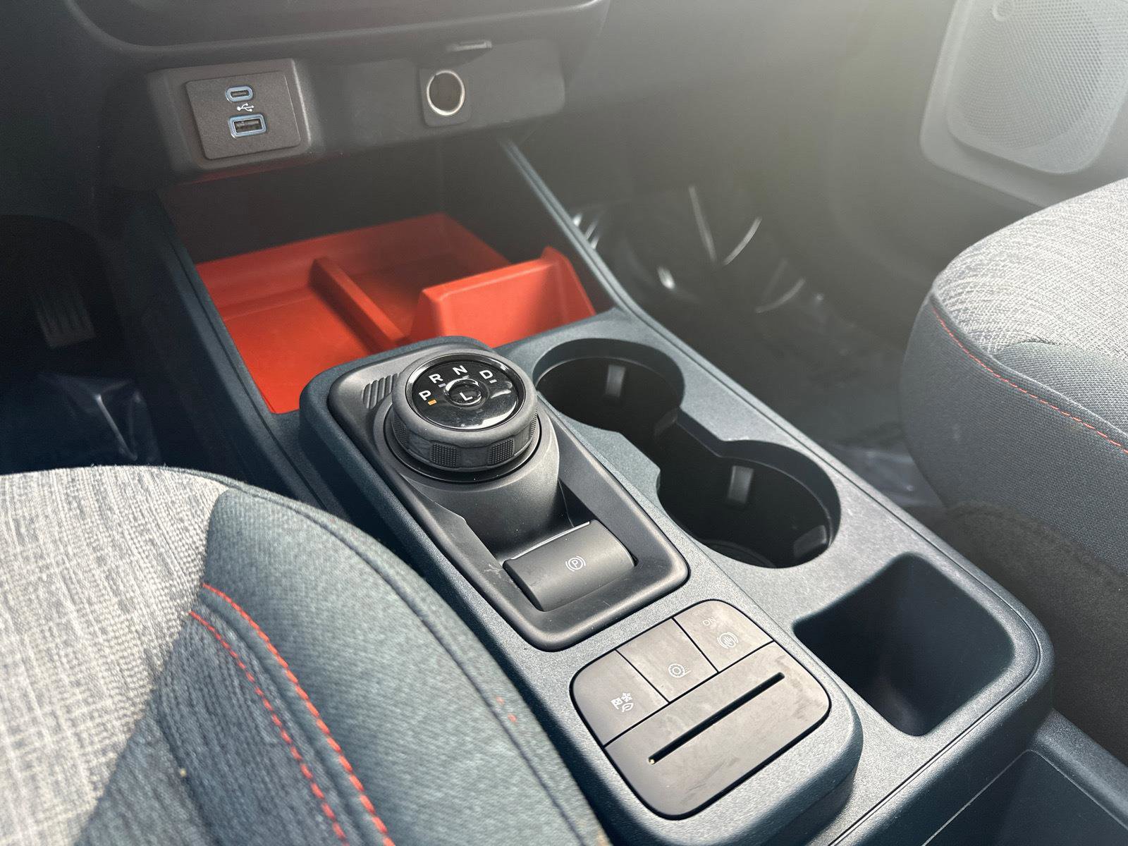 Certified 2023 Ford Maverick XLT w/ XLT Luxury Package image 18