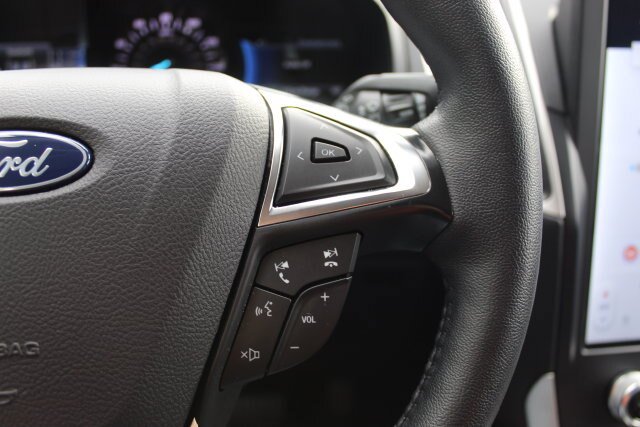 Certified 2024 Ford Edge SEL w/ Convenience Package AWD/4WD image 34