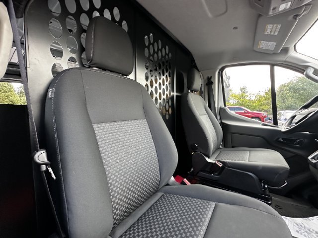 Certified 2025 Ford Transit 250 Low Roof w/ Exterior Upgrade Package RWD image 28