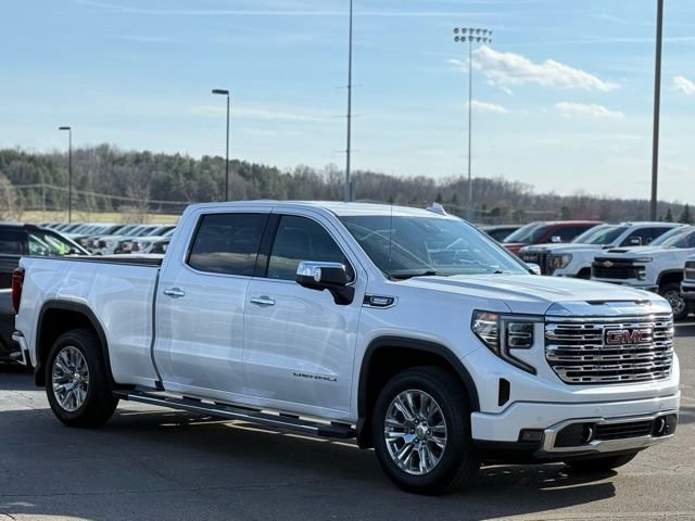 Used 2023 GMC Sierra 1500 Denali w/ Technology Package AWD/4WD image 43