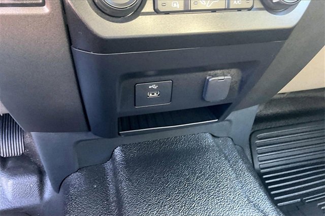 Certified 2022 Ford F250 XL w/ Power Equipment Group image 31
