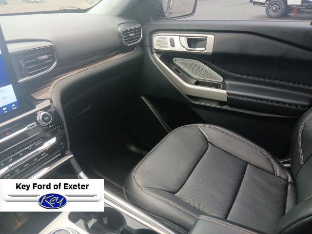 Certified 2023 Ford Explorer Limited w/ Limited Technology Package AWD/4WD image 35